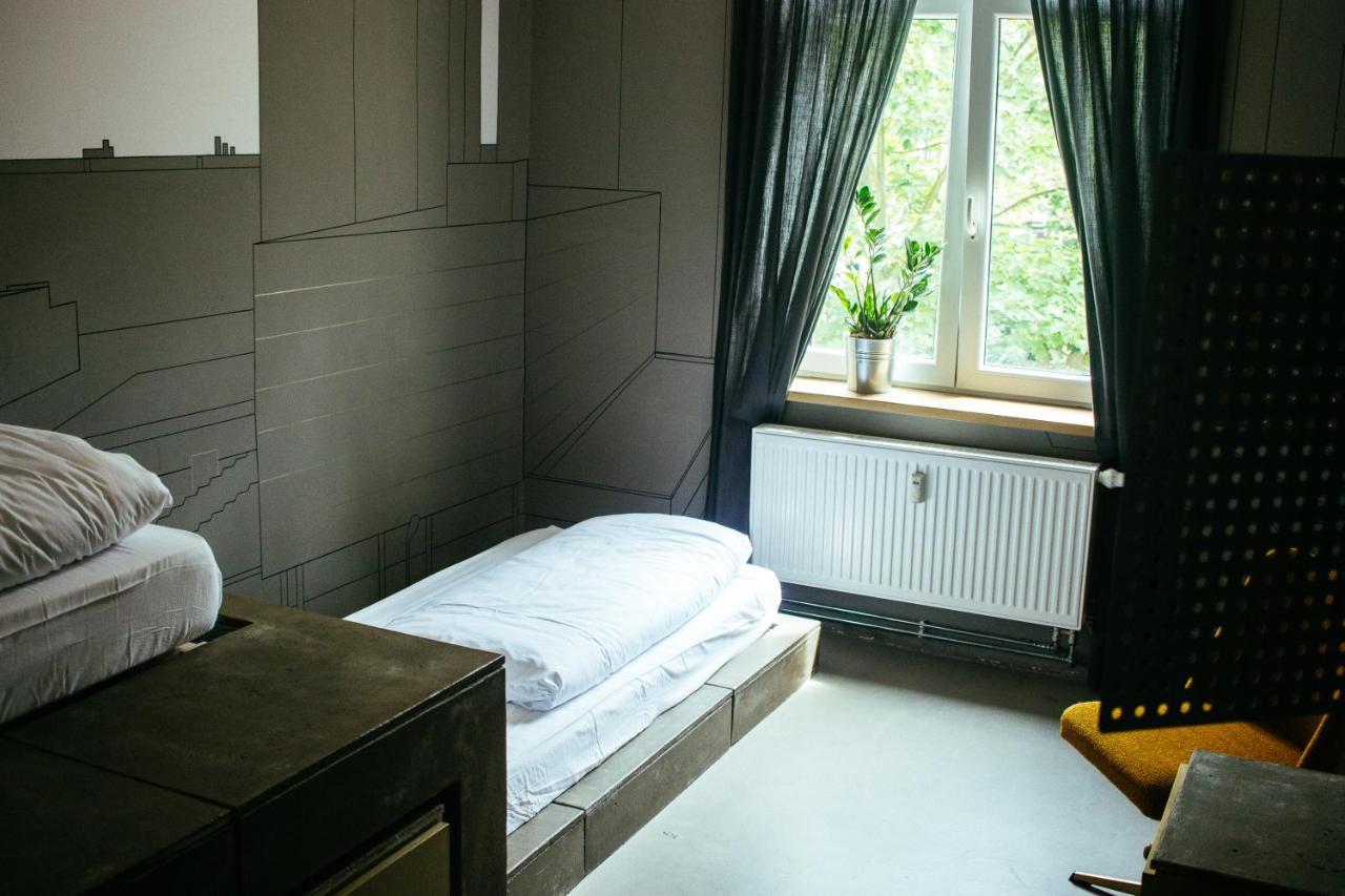 Hostel & Garten Eden Leipzig Exteriör bild